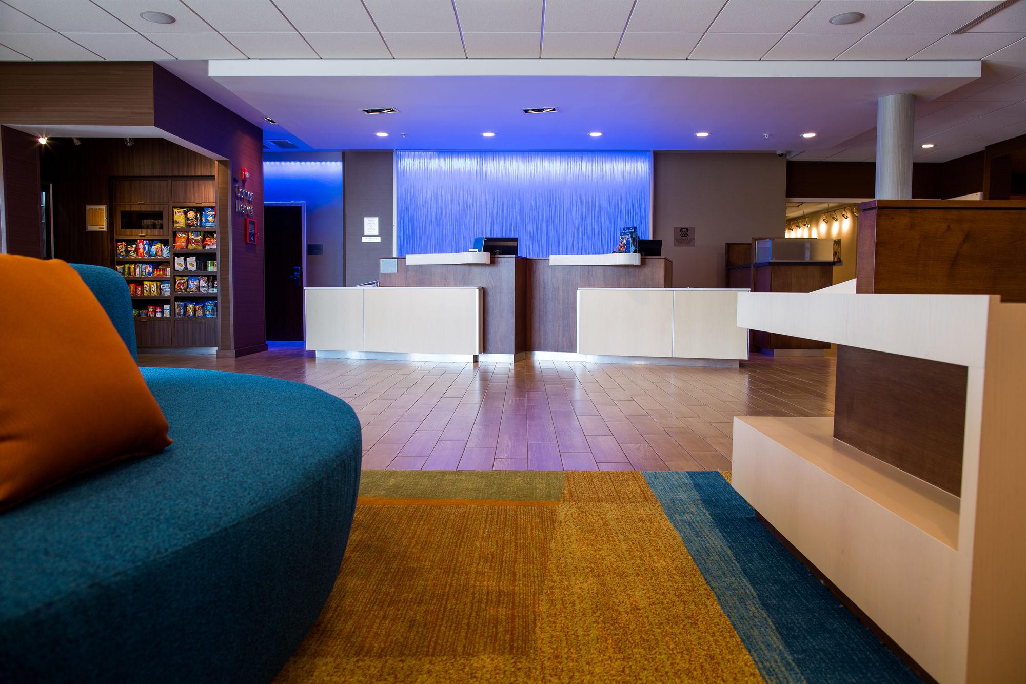 Fairfield Inn & Suites By Marriott Lincoln Southeast Exterior foto