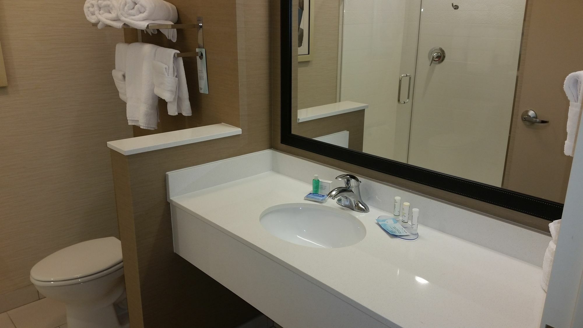 Fairfield Inn & Suites By Marriott Lincoln Southeast Exterior foto